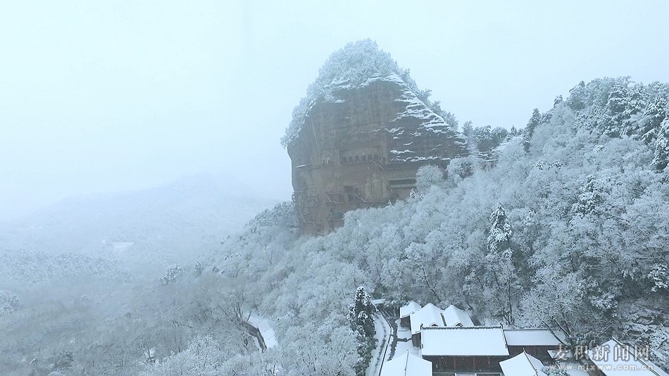 éº¦ç§¯å±±éªæ¯5_å¯æ¬.jpg