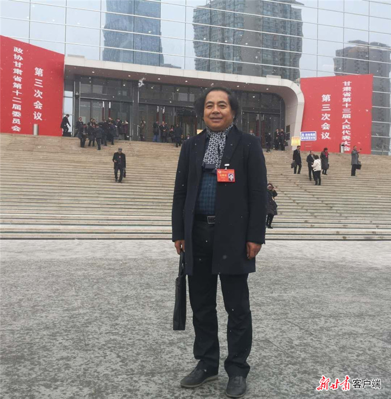 王铁山:谏真言 谋善举 献良策