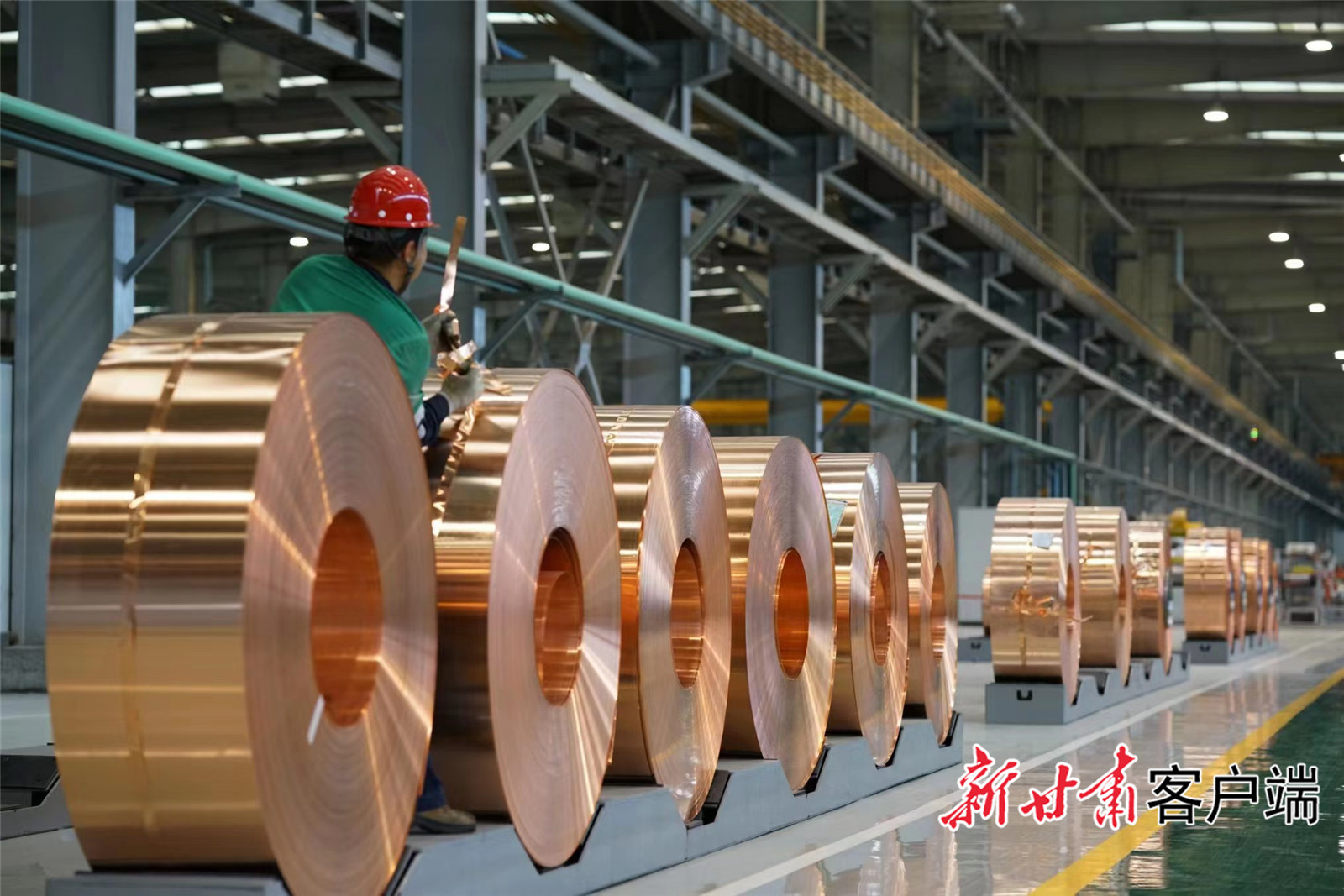 镍都实业公司异形铜带生产线项目现场