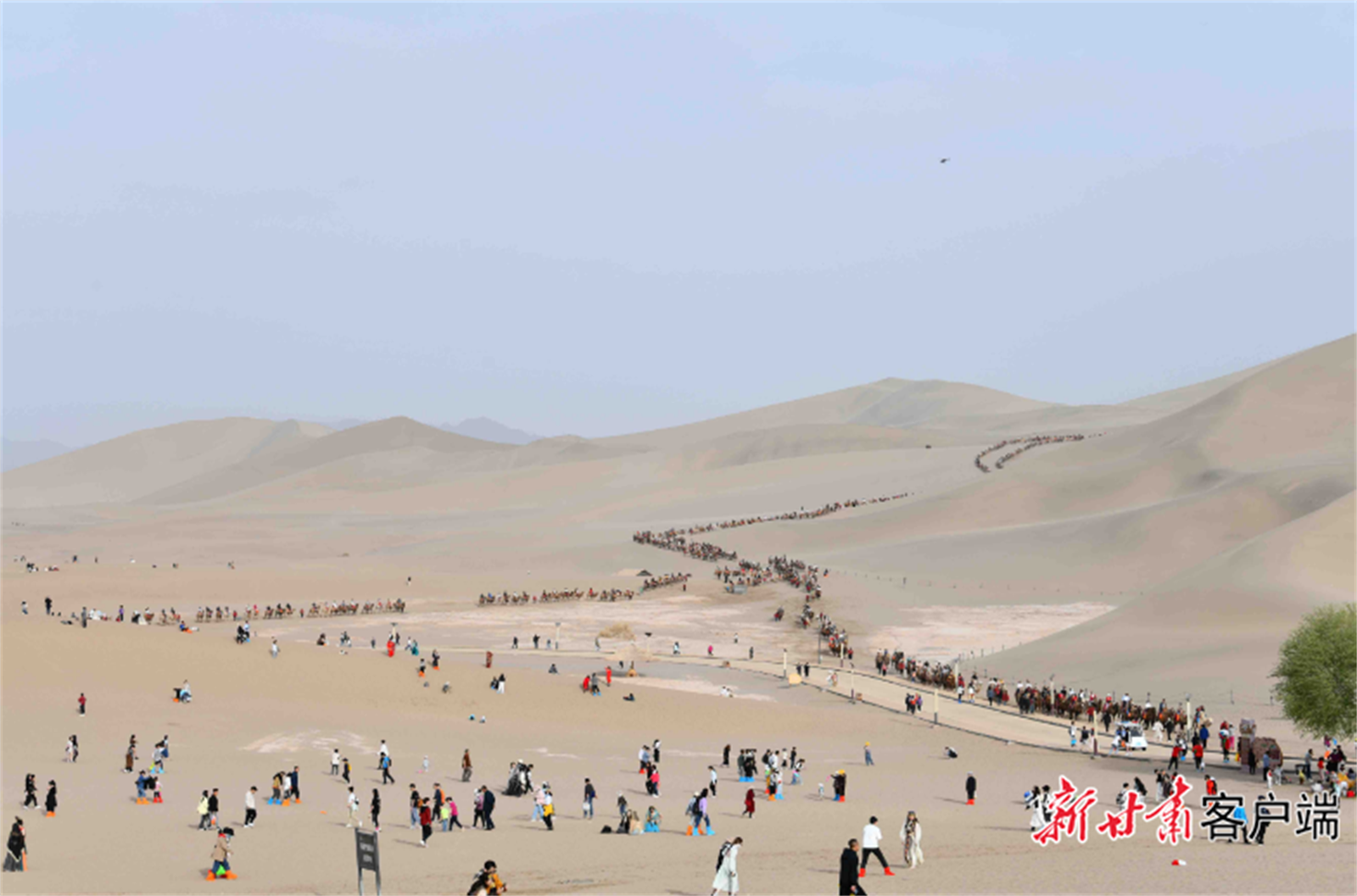 五月 与您相约全球首部洞窟式沉浸体验剧《乐动敦煌》
