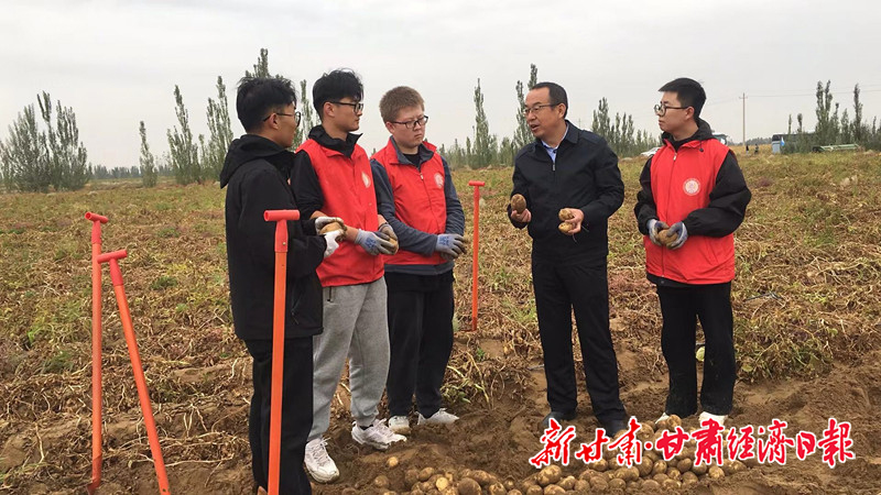 yes(二版头题)科技赋能-戈壁滩变身“(26256857)-20231011100805