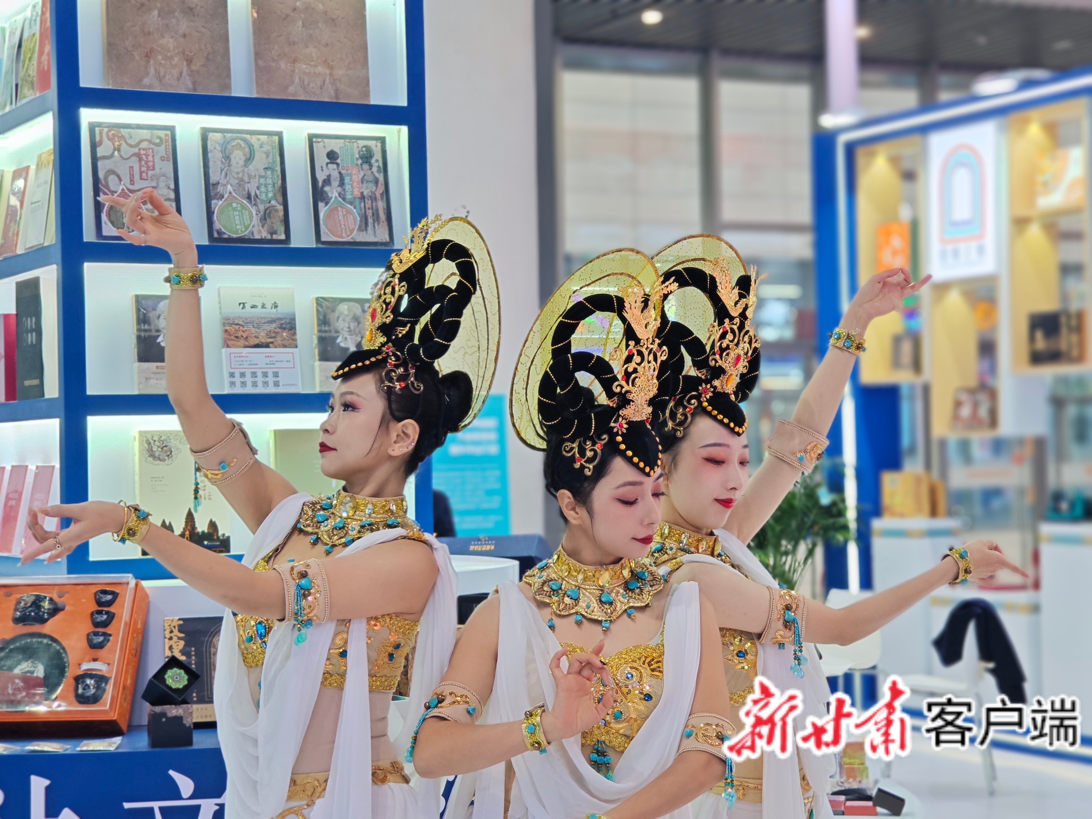 49c9e7427c368cb35903a0b8ebfe8b9.jpg