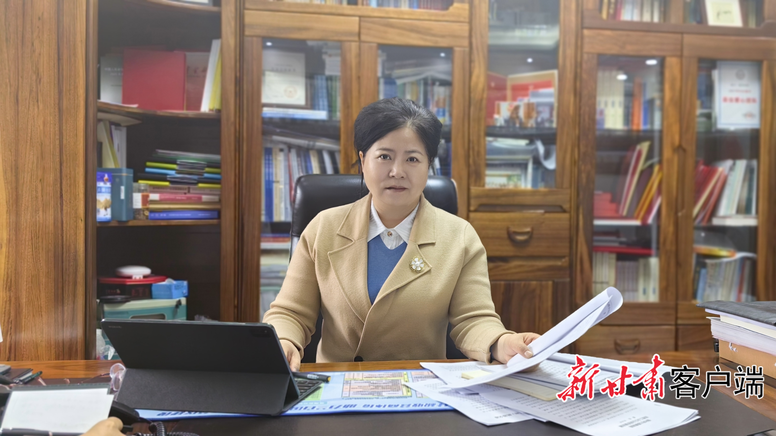 履职答卷一年间张萍躬身实干为民营企业办实事