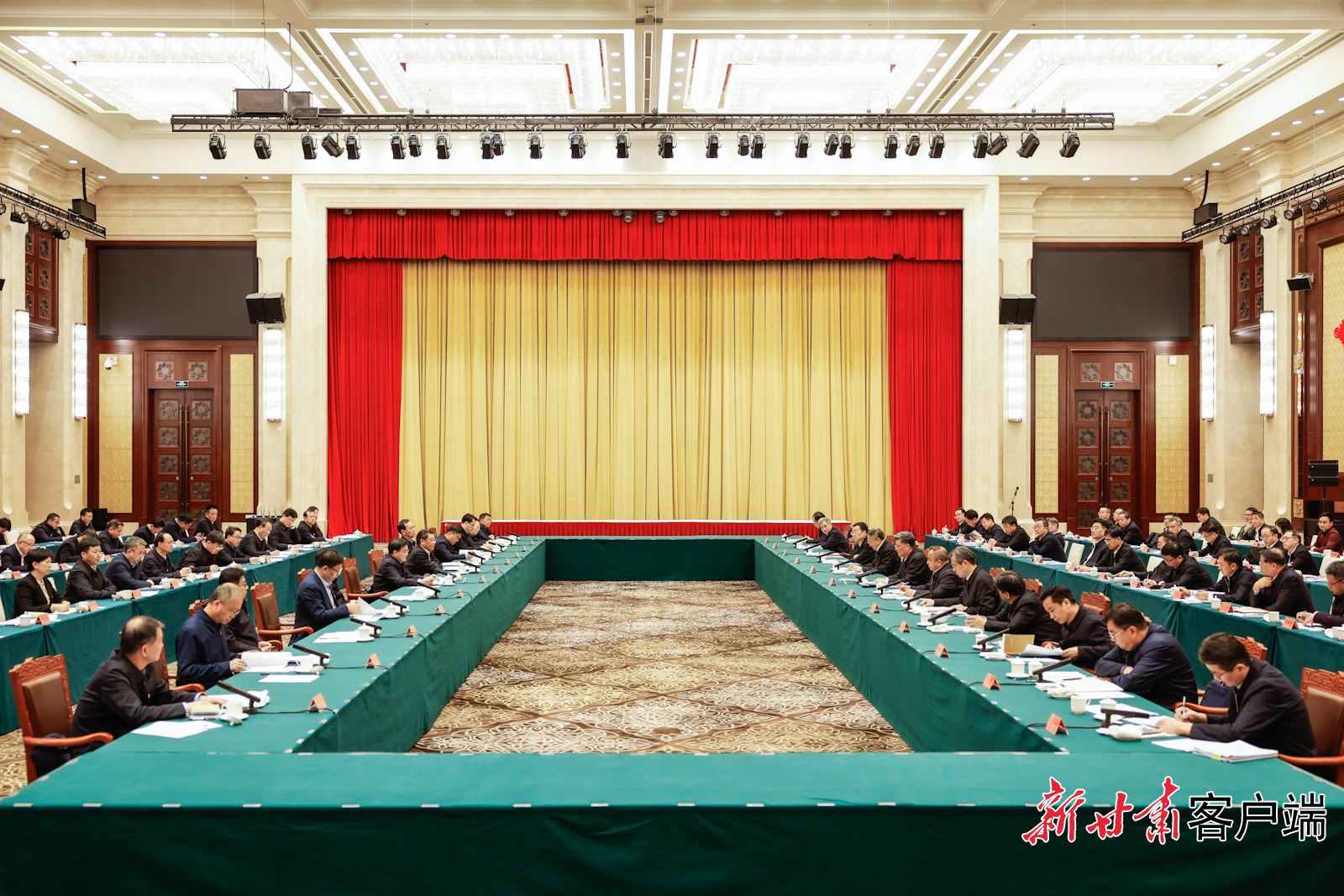 甘肃省党政代表团赴新疆维吾尔自治区学习考察