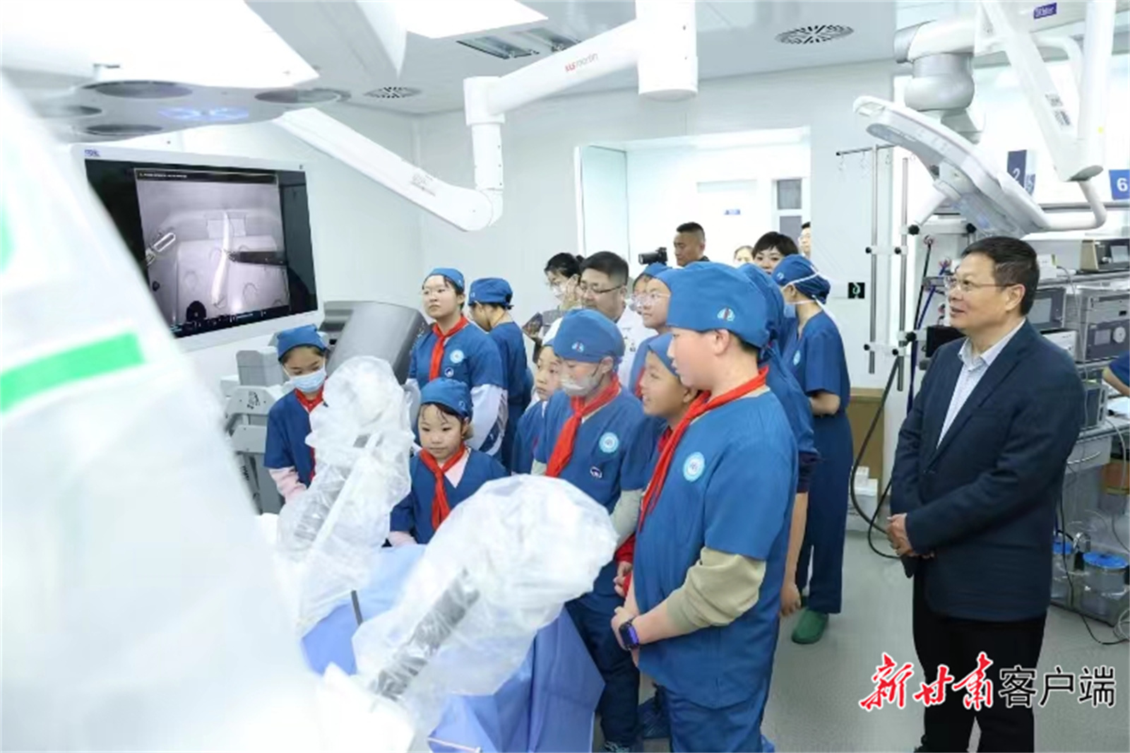 FZ007231923680_A4482085