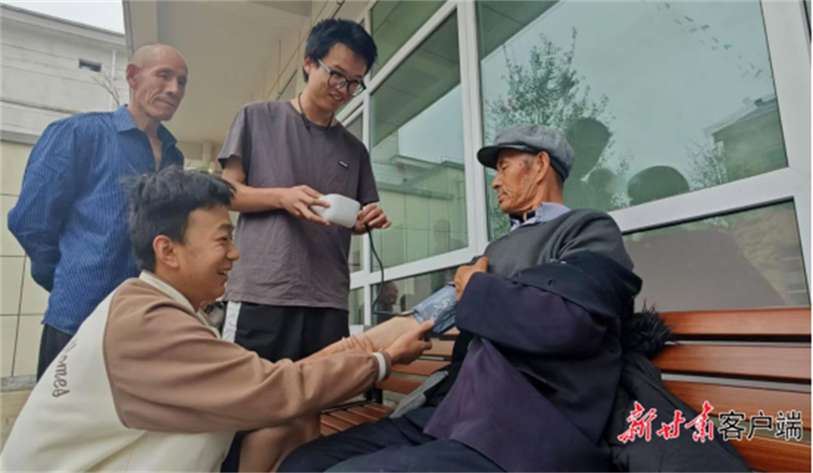 FZ100434721472_A4696137