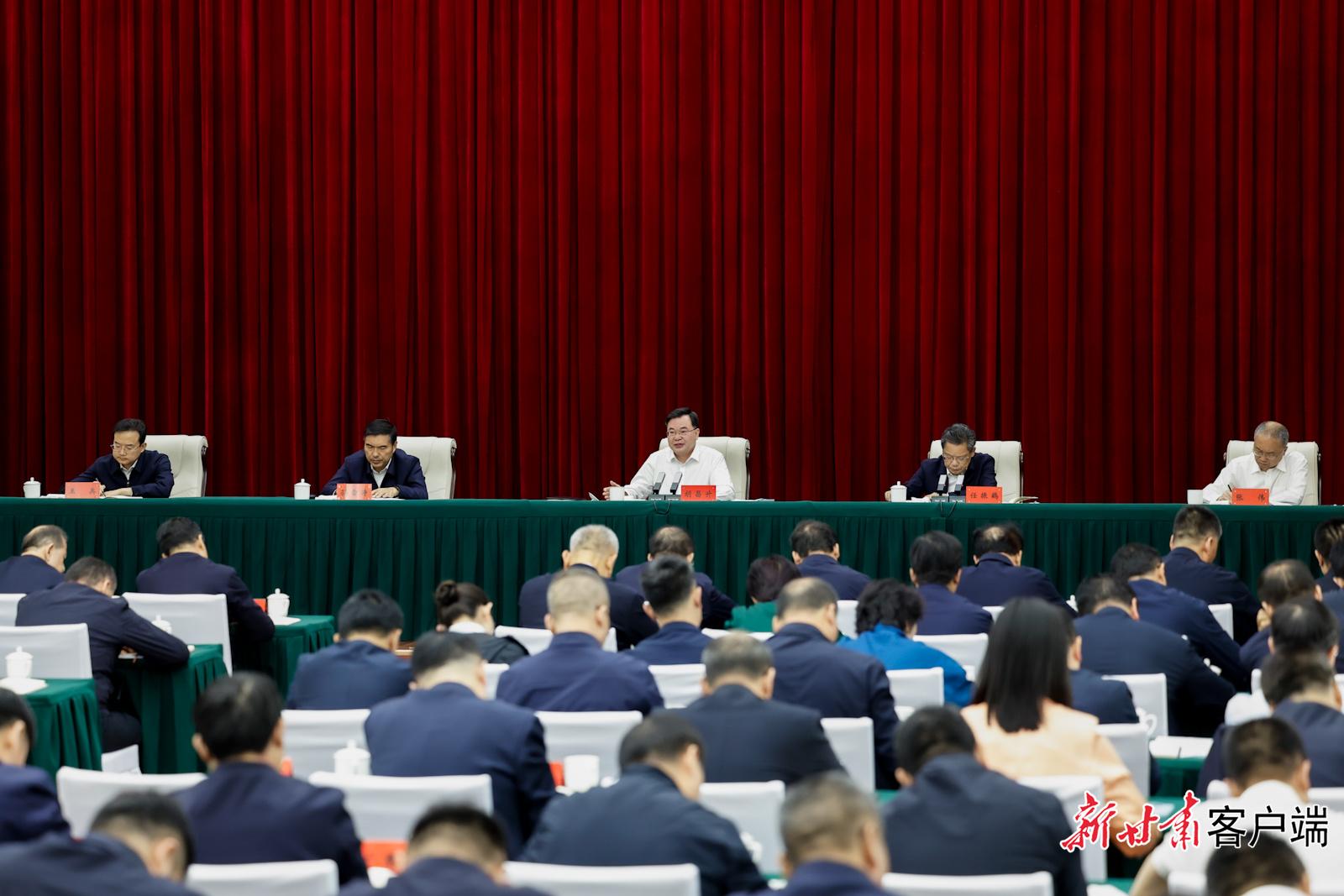 全省民族地区公路交通基础设施提升推进会召开