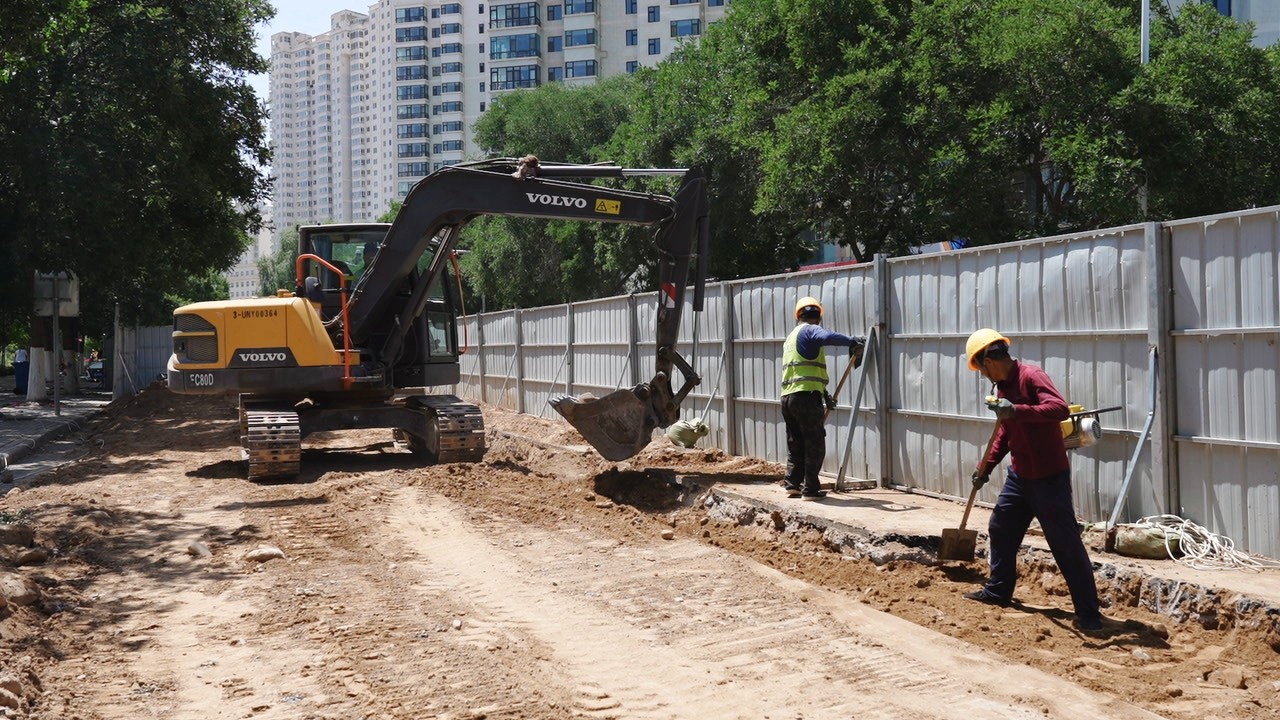 1752481544646035266.jpg 1752391457505068392.jpg