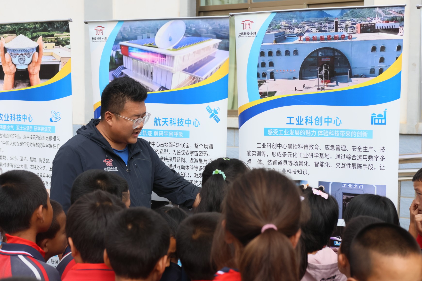 33821a3414f2443cbc022b38ca5ee280