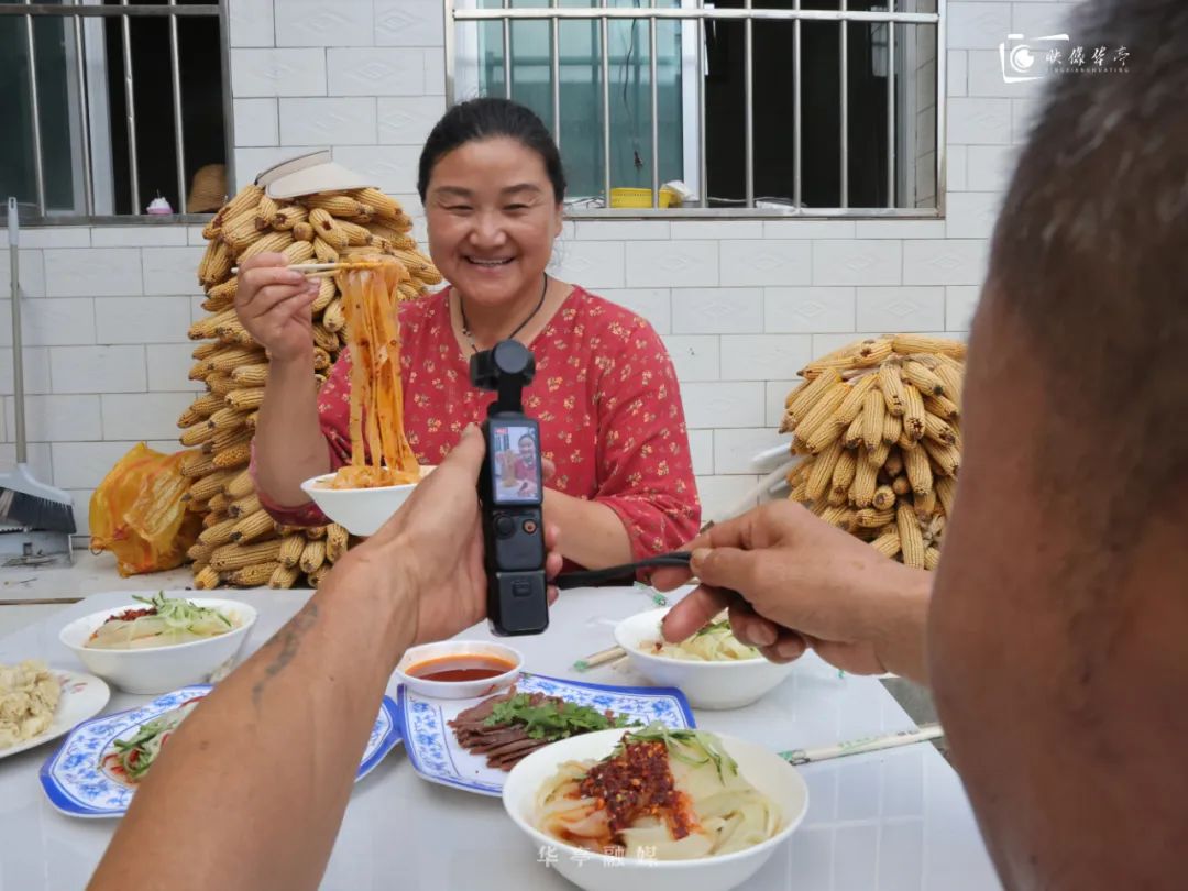 1753868099981086672.jpeg 1753757095017023641.jpeg