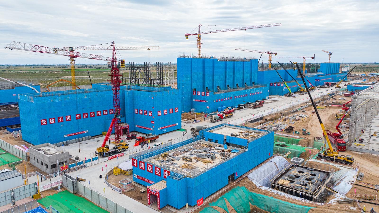 1754905620439002271.jpg 1754905253255083864.jpg