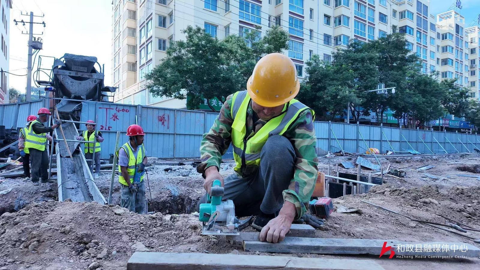 1757060612647085609.jpg 1756973659156056427.jpg