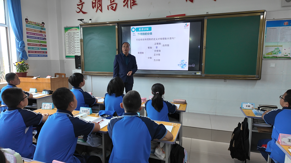 1757494401605067882.png 1757409411027007797_副本.png