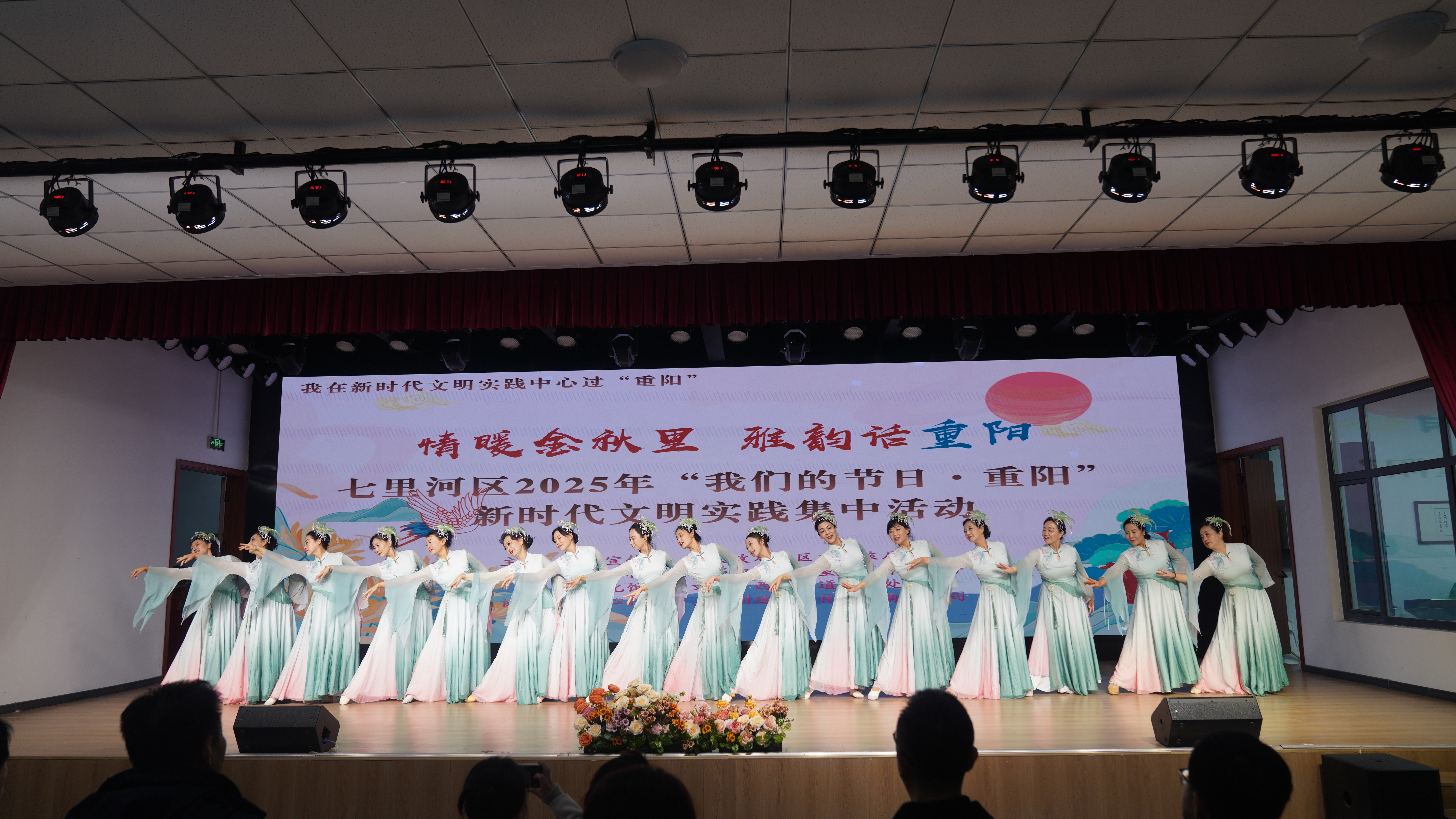 1761649233344057397.jpg RMT00499.jpg