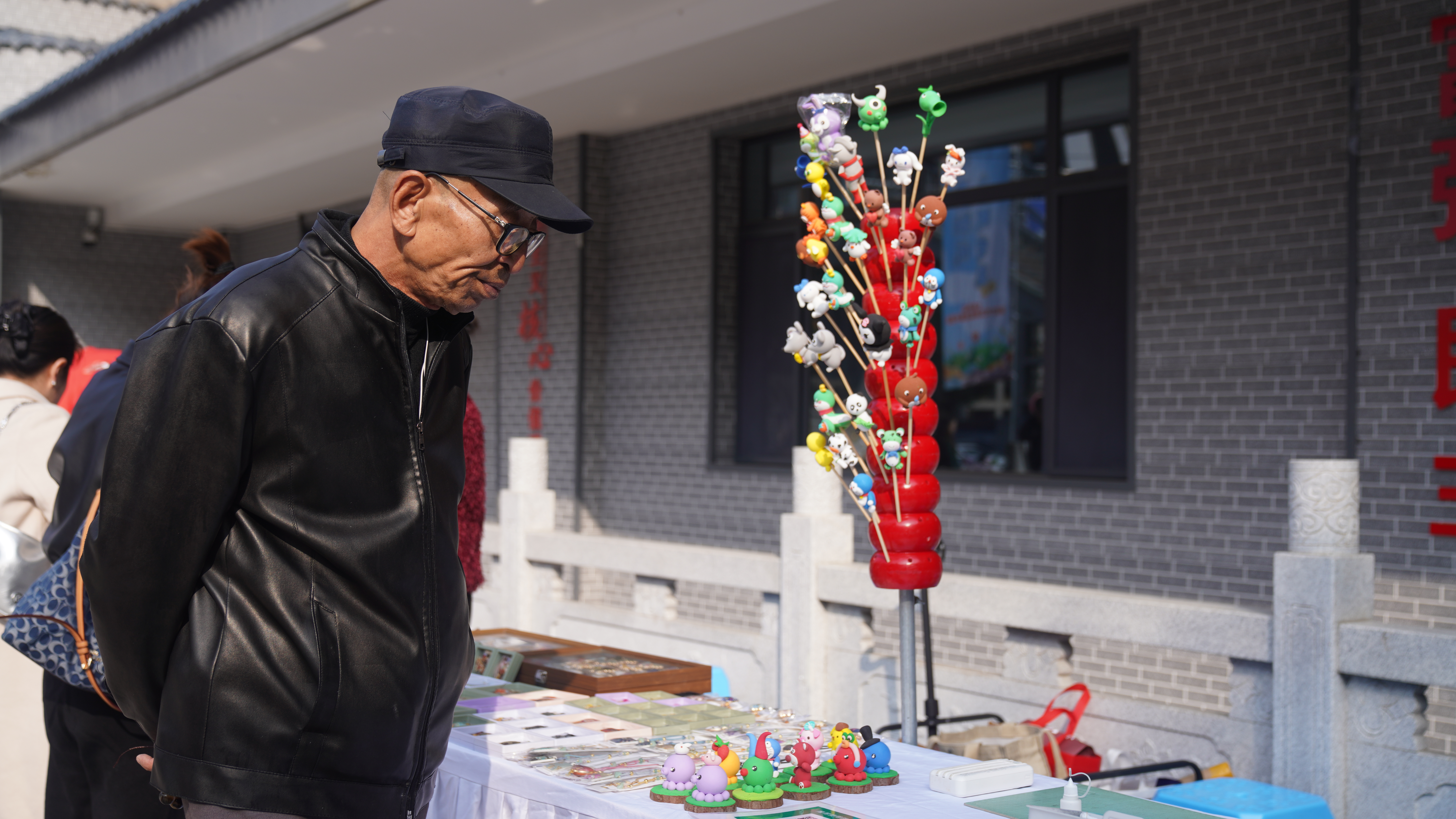 1761649306288044959.jpg RMT00537.jpg