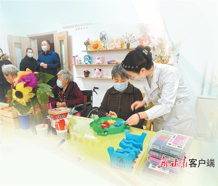 e7223976-6c70-488b-a625-849e4d94b775