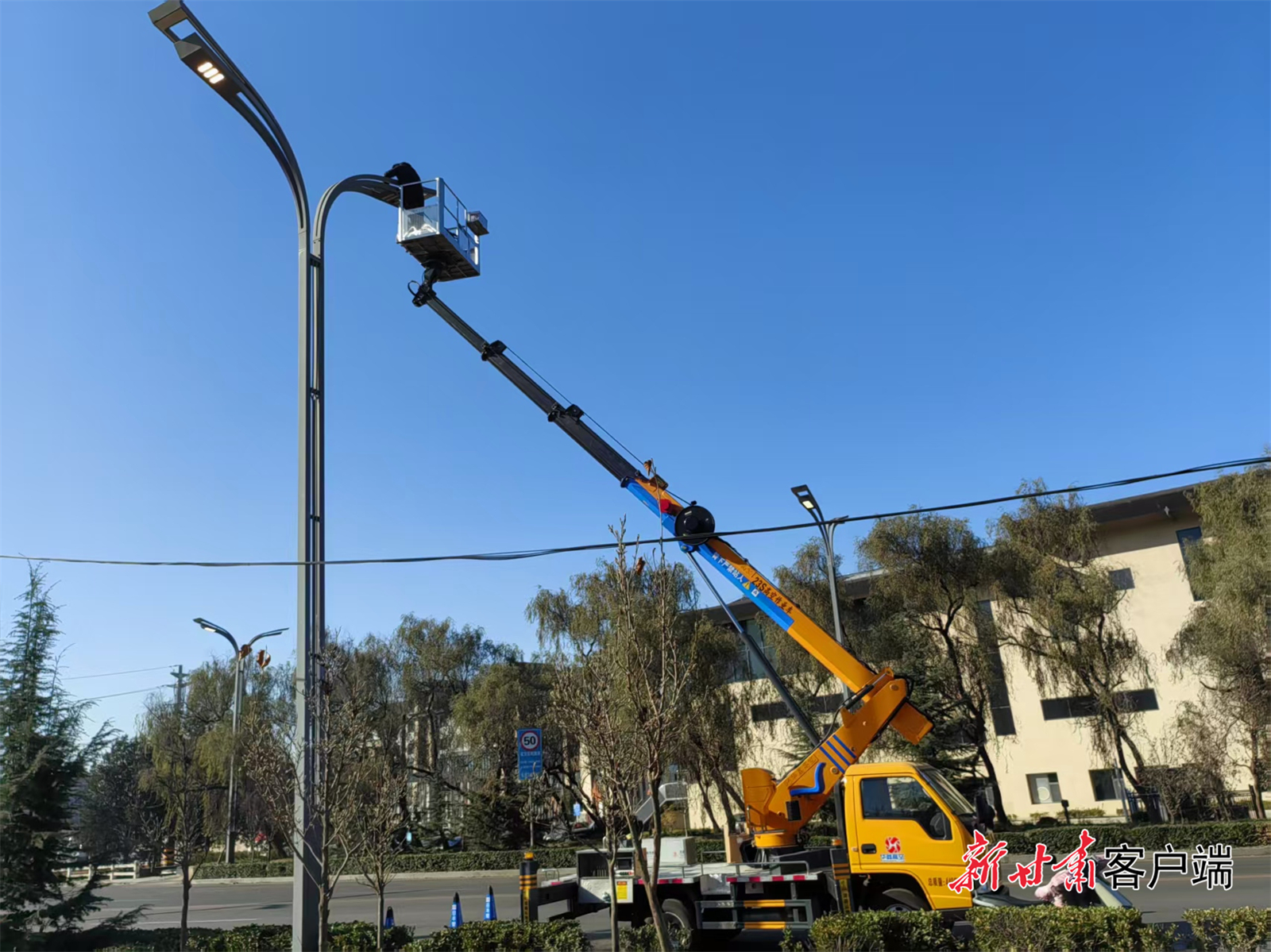 FZ007246457720_A5541200