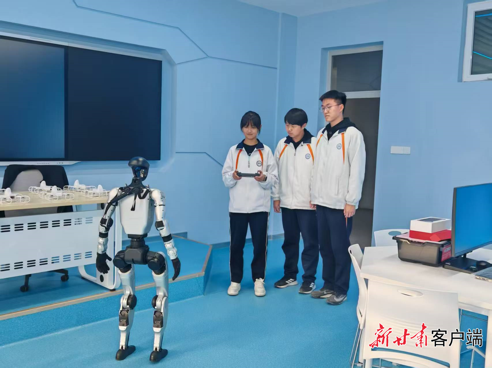 FZ007246548407_A5547943