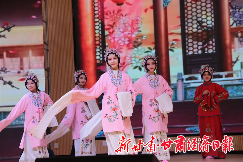 Yes让美育从“单向输送”变为“双向滋养(46644895)-20260129085511