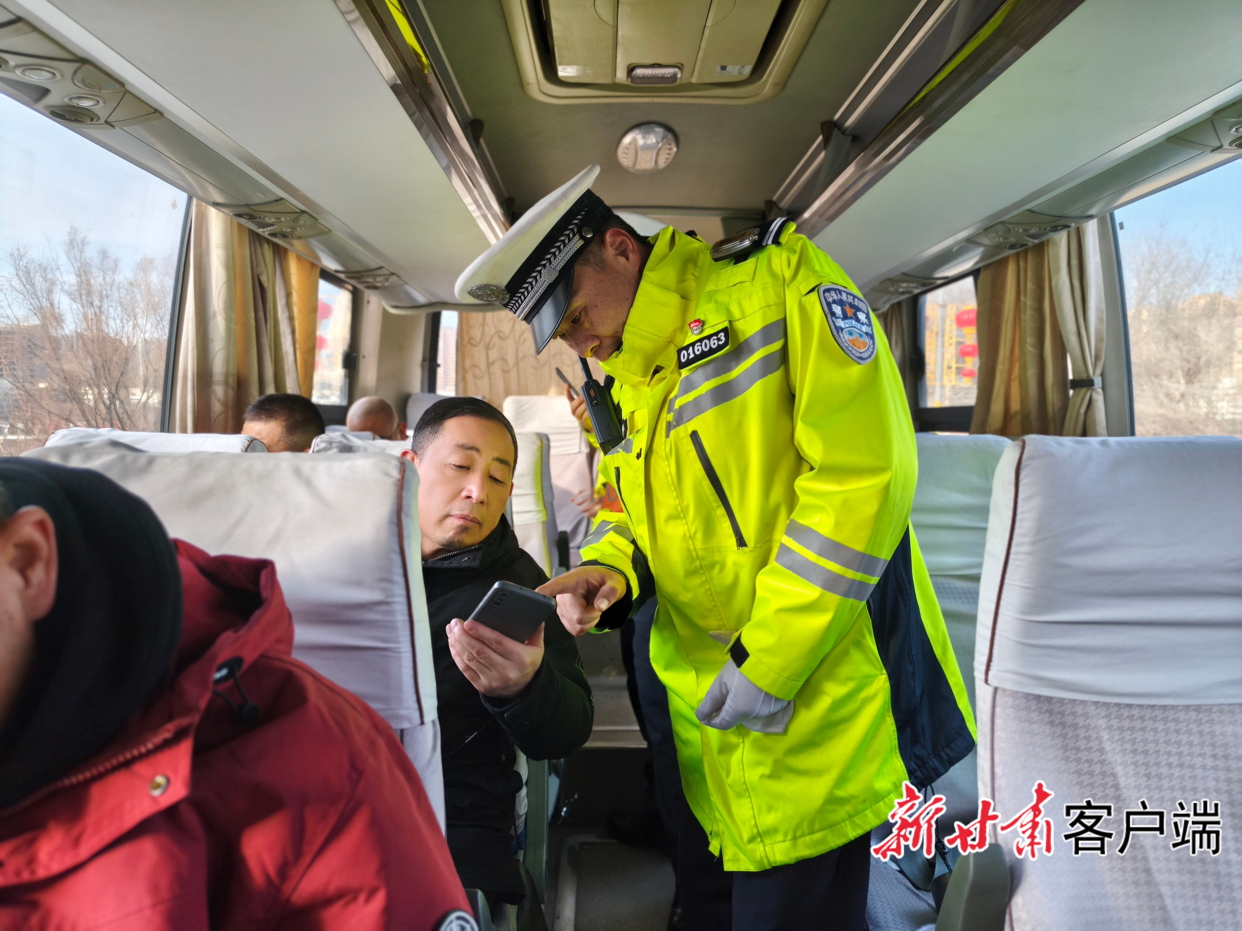 FZ100446672941_A5555654