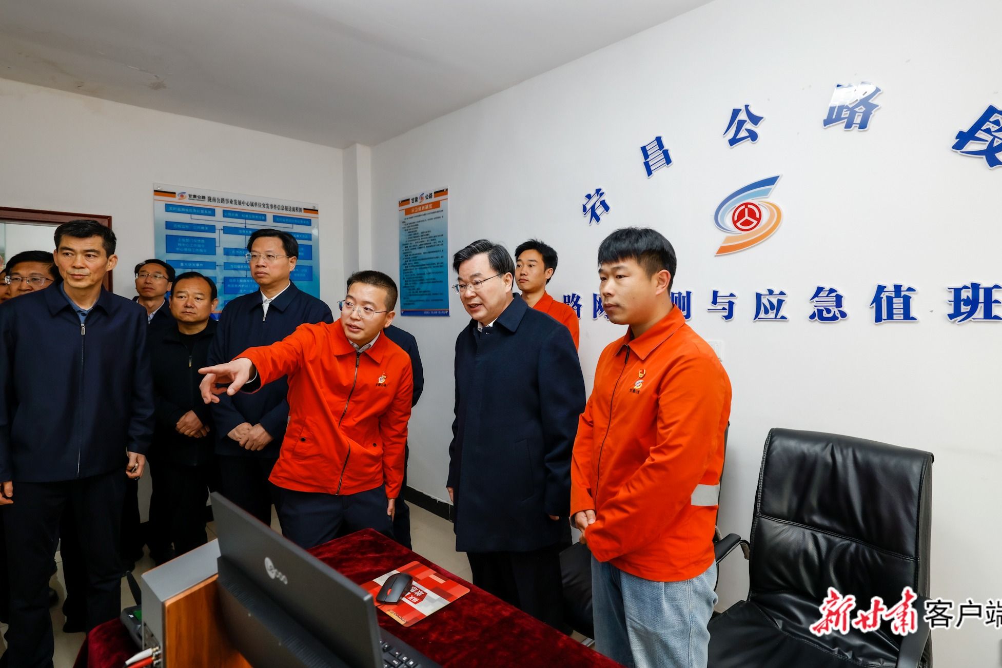 胡昌升在陇南市甘南州调研