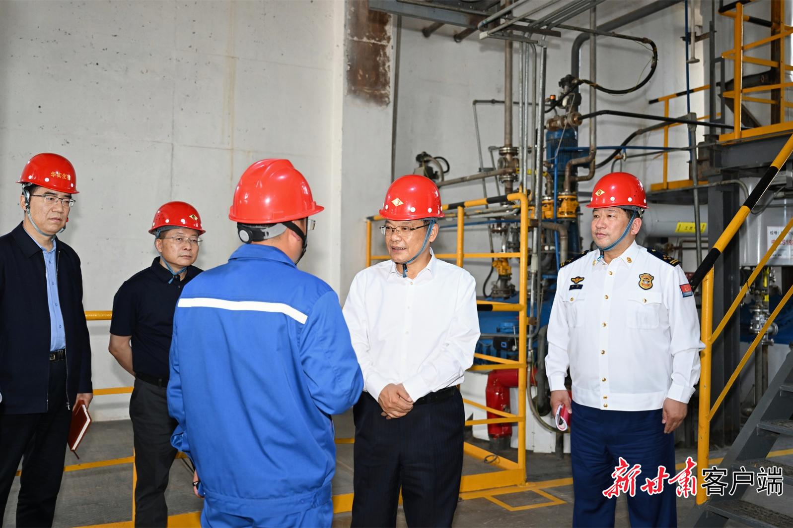 任振鹤在白银市白银区靖远县调研