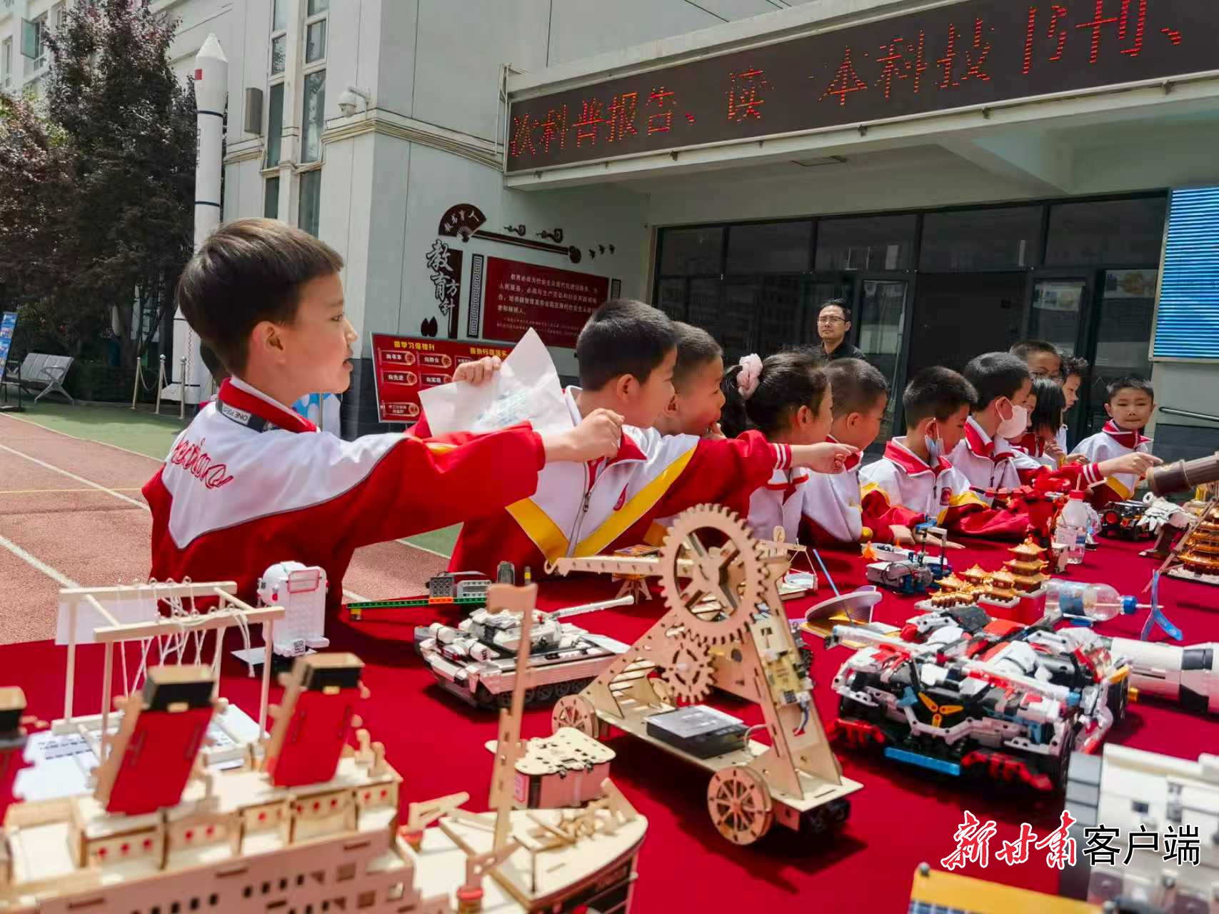 中国科学院兰州分院小学科普活动现场。(中(48424553)-20260605080635