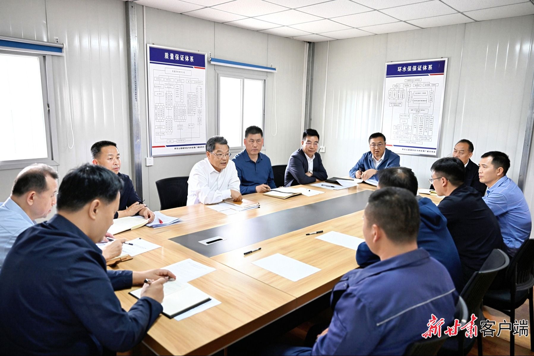 任振鹤在积石山县开展民生领域信访问题接访