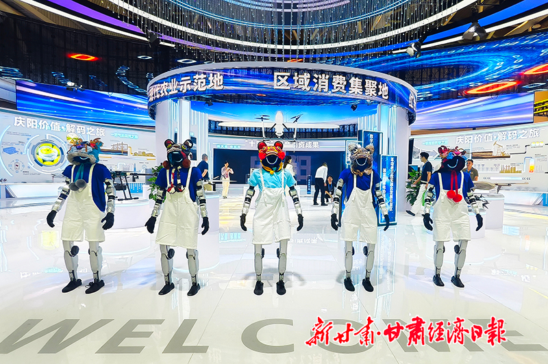 Yes(兰洽会特刊图)兰洽会展馆准备就绪(49103129)-20260709105557