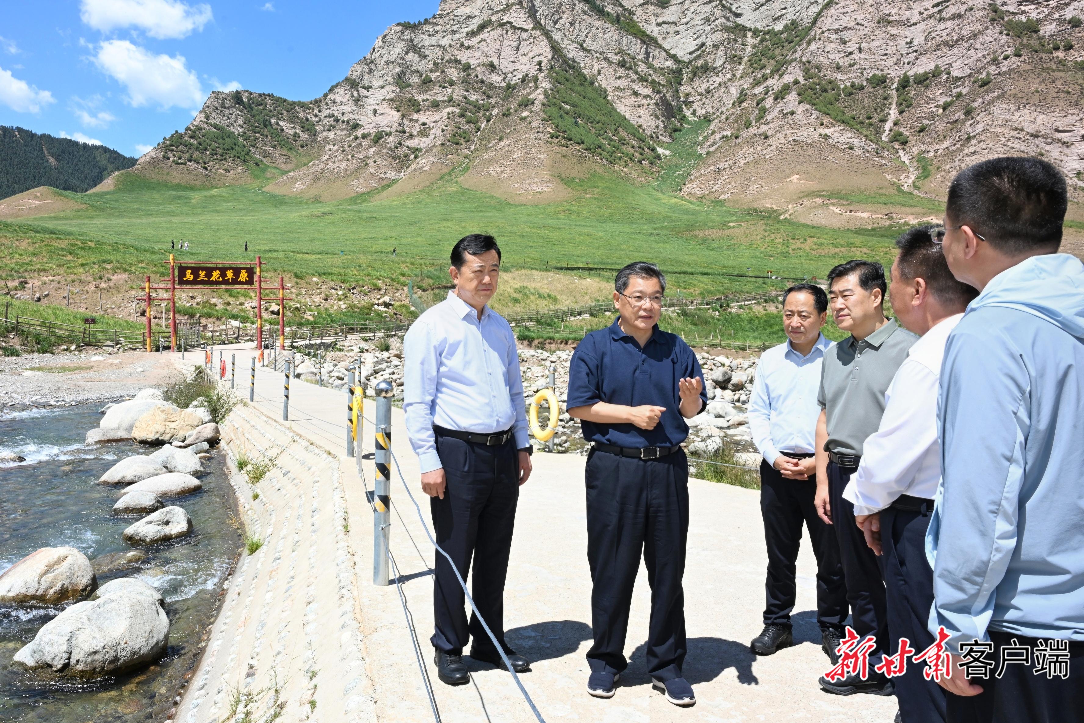 任振鹤在武威市调研