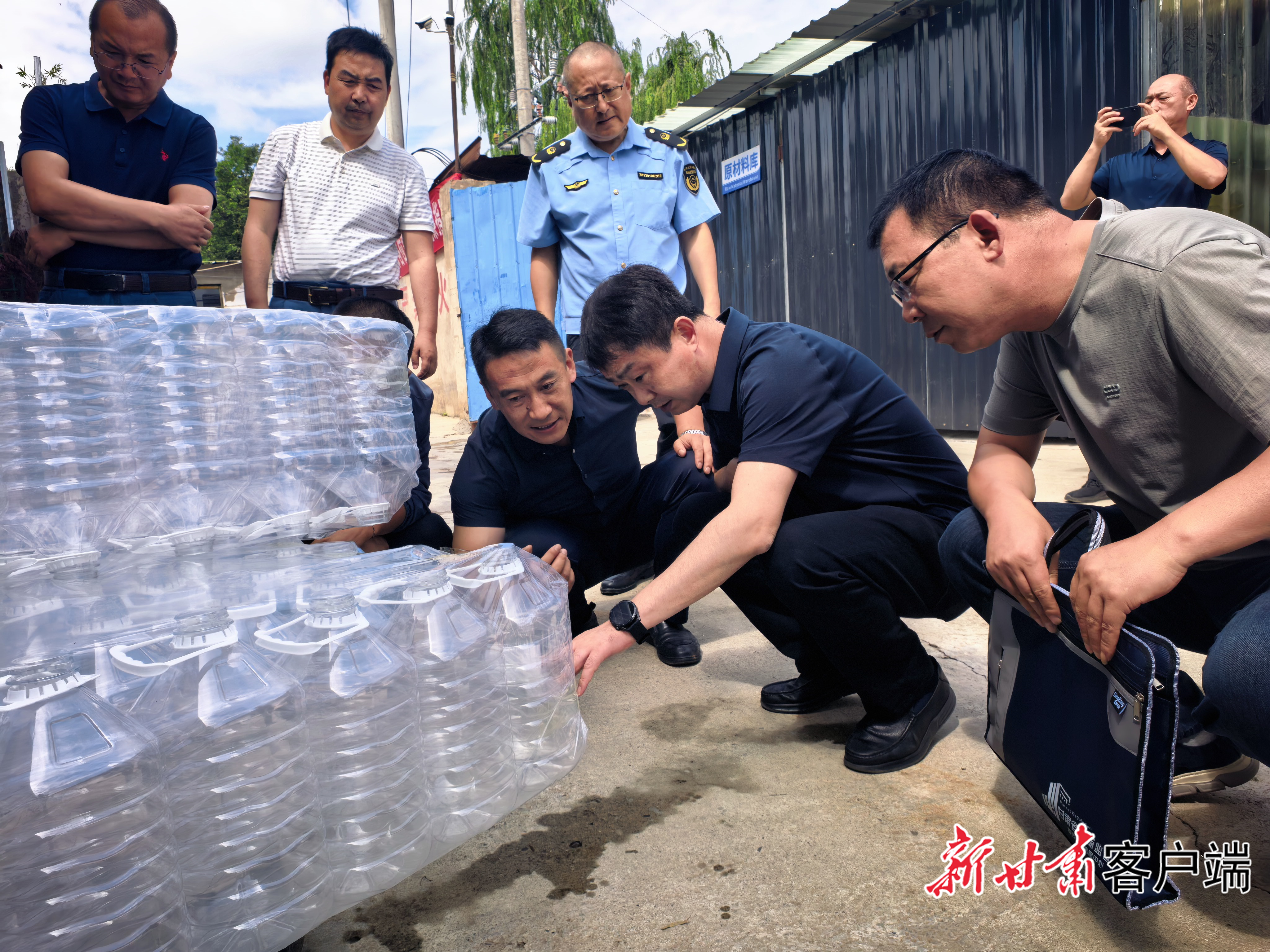 【食安陇原】优审批、提效率、强监管！甘肃严把食品生产经营许可关