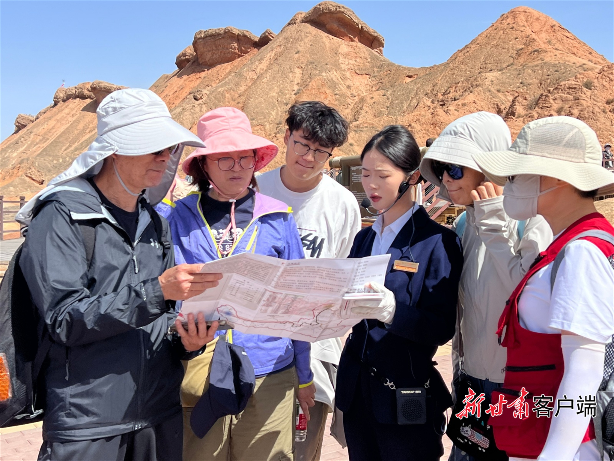 【树立和践行正确政绩观】山褶里的“潜绩”，笑容里的“显绩”——张掖七彩丹霞大景区以党建引领旅游服务提质增效